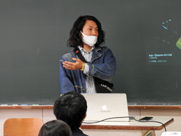 1学年OB講話08