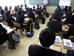 1�N�������w��(11�12���̐V�����̗l�q)03