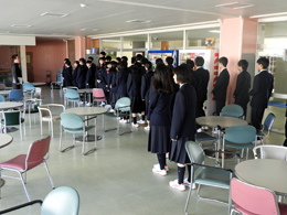 1�N�������w��(11�12���̐V�����̗l�q)05