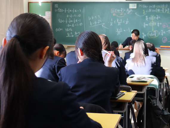 �~���u�K(2025.12.25�f��)