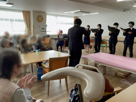 訪問演奏(2025.12.15掲載)